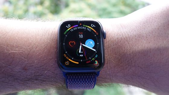 Apple Watch Series 4  Series 3:    ?