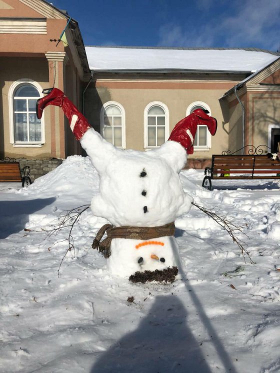 В Есманьській громаді пройшов конкурс снігових скульптур