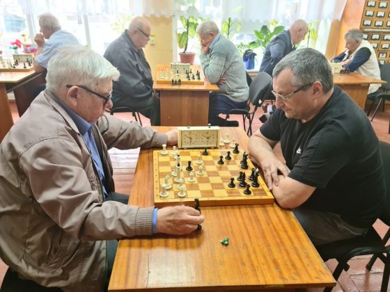 На благодійному турнірі з шахів серед ветеранів вдалось зібрати 3 тисячі гривень для ЗСУ